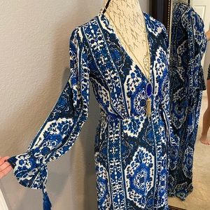 Blue floral dress NWOT